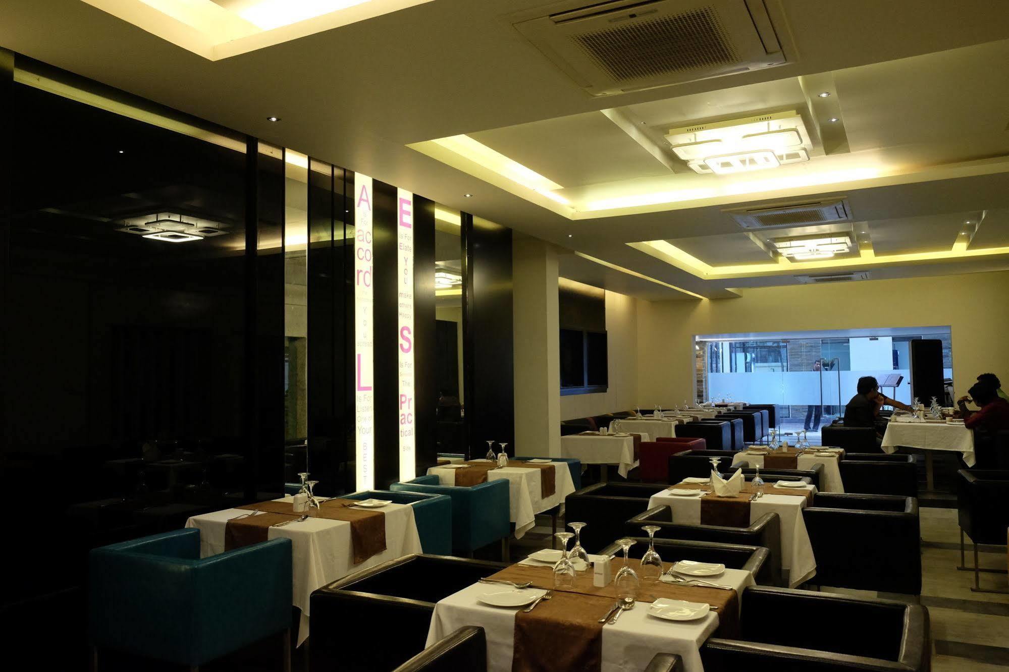 Galesia Hotel & Resort - Dhaka Exteriör bild
