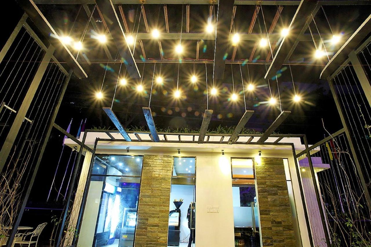 Galesia Hotel & Resort - Dhaka Exteriör bild